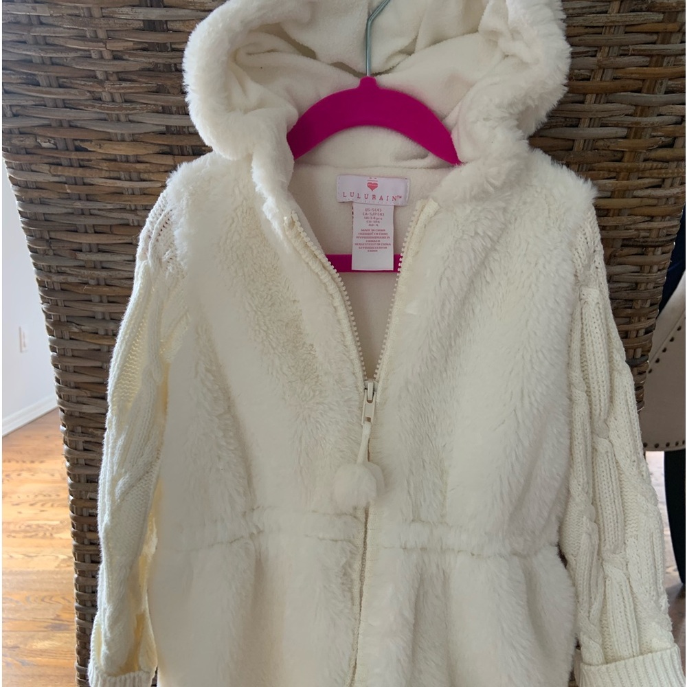 4T hooded sweater jacket